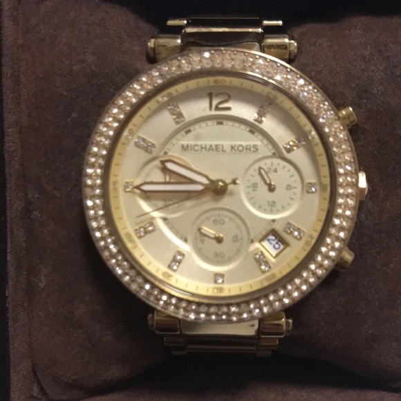 Gold watch - Picture 3 of 3